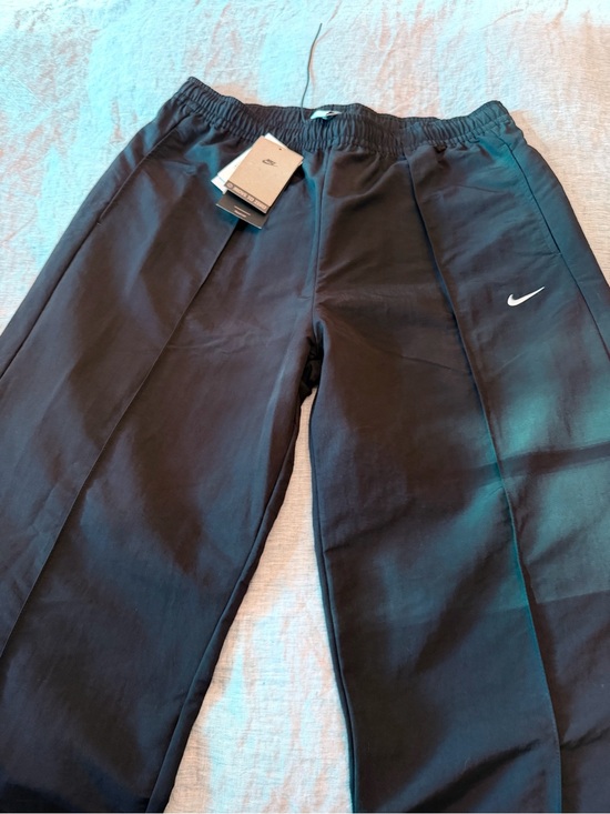 Nike Pants - Nike Women’s Black Athletic Pants with Swoosh